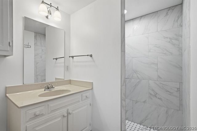 5047 S Hudson Place, Tulsa, OK 74135