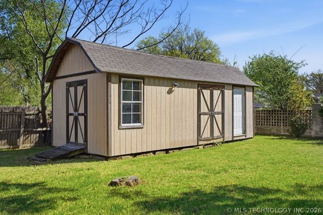 5047 S Hudson Place, Tulsa, OK 74135