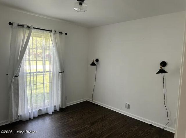 2513 Steeplechase Dr, Jeffersontown, KY 40299