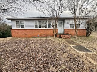 3123 4th E, Tuscaloosa, AL 35404