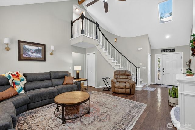 6898 Golf View Drive, Lynden, WA 98264