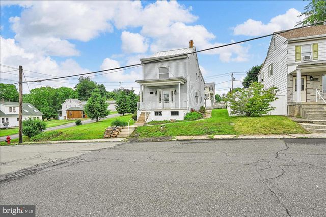 201 BEECHWOOD AVE, Mar Lin, PA 17951