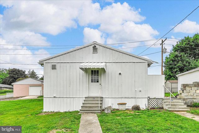 201 BEECHWOOD AVE, Mar Lin, PA 17951
