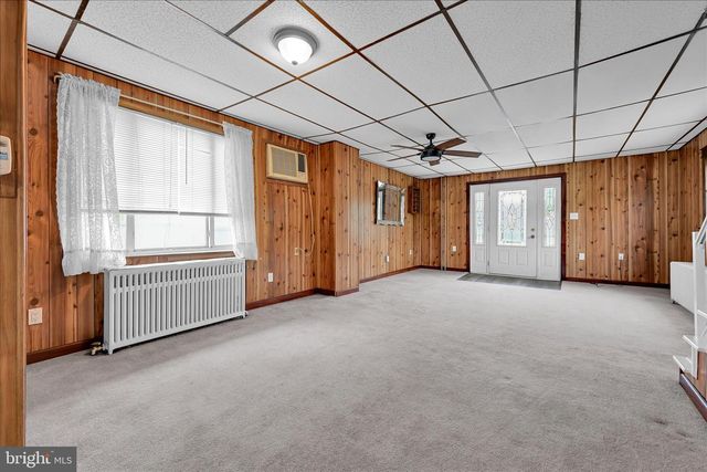 201 BEECHWOOD AVE, Mar Lin, PA 17951