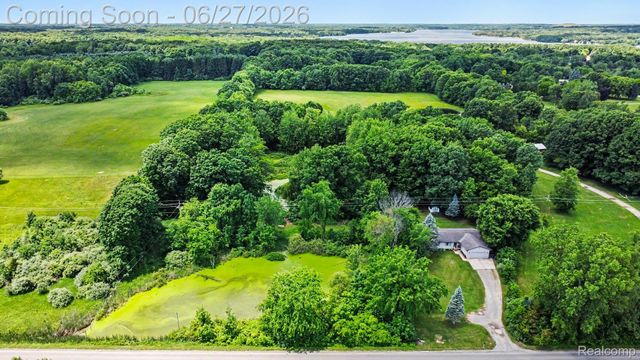 2905 German Road, Oregon Township, MI 48421