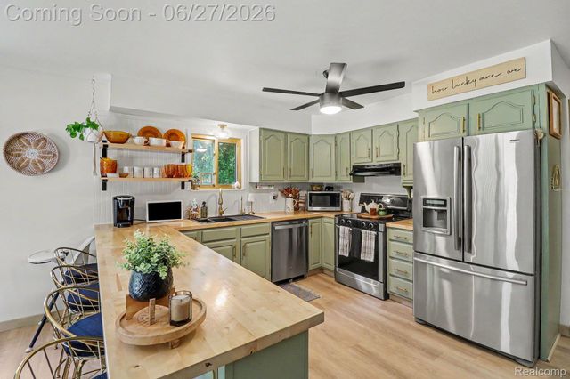 2905 German Road, Oregon Township, MI 48421