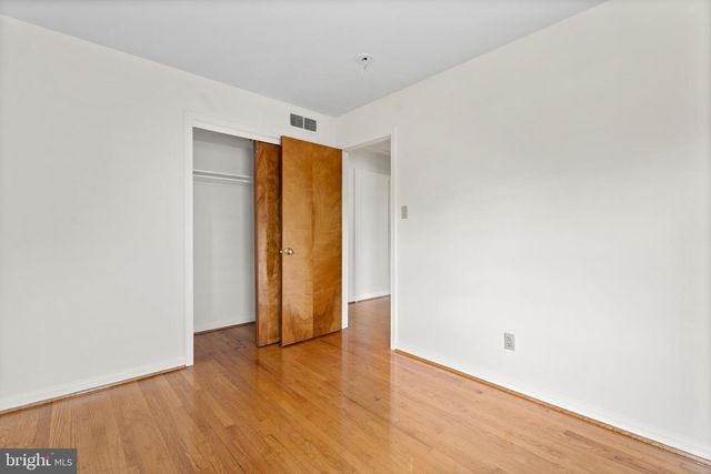 2010 WASHINGTON AVE, Fredericksburg, VA 22401