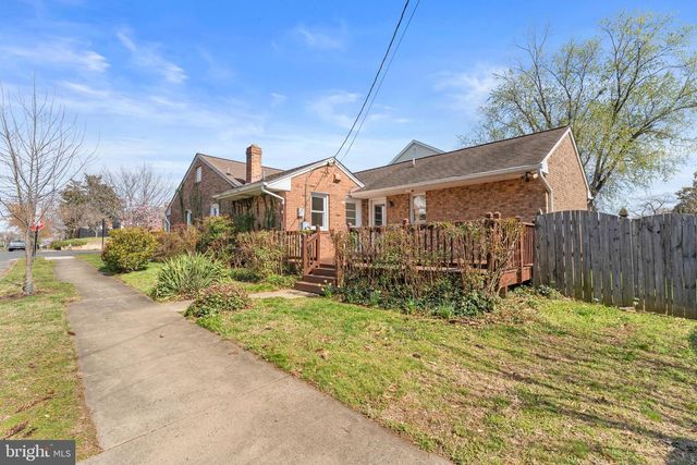 2010 WASHINGTON AVE, Fredericksburg, VA 22401