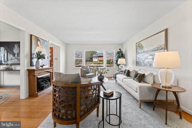 2010 WASHINGTON AVE, Fredericksburg, VA 22401