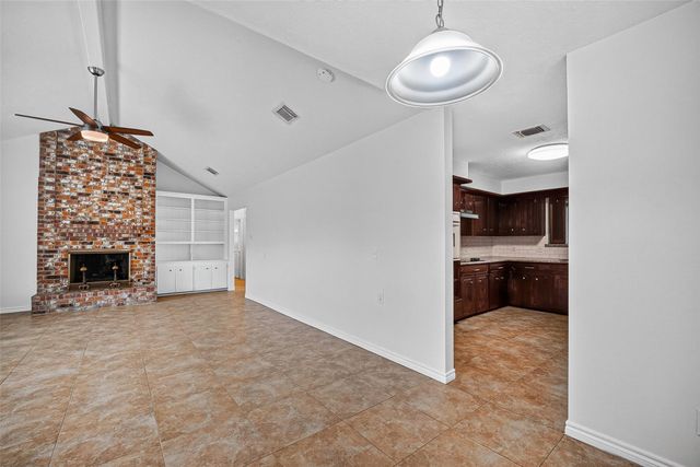 10715 Sagewind Drive, Houston, TX 77089