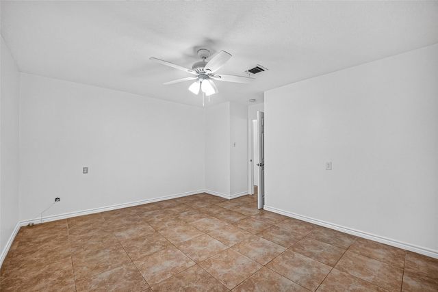 10715 Sagewind Drive, Houston, TX 77089