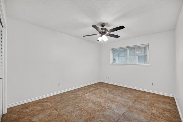 10715 Sagewind Drive, Houston, TX 77089