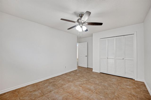 10715 Sagewind Drive, Houston, TX 77089