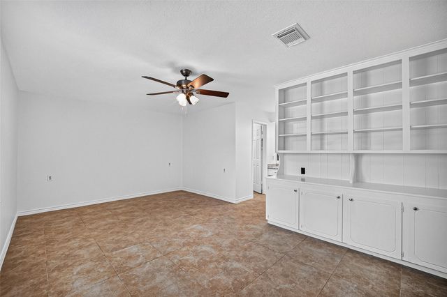 10715 Sagewind Drive, Houston, TX 77089