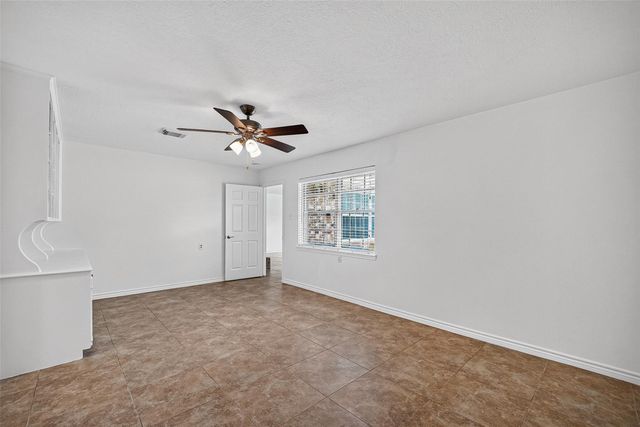10715 Sagewind Drive, Houston, TX 77089
