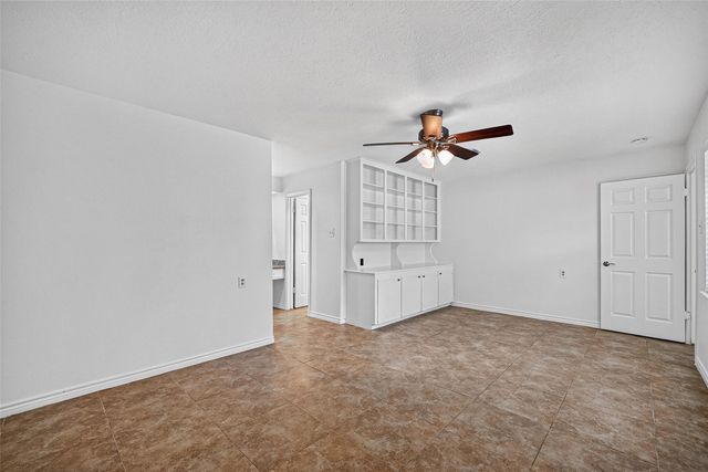 10715 Sagewind Drive, Houston, TX 77089