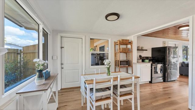 1264 PORPOISE ROAD, Venice, FL 34293