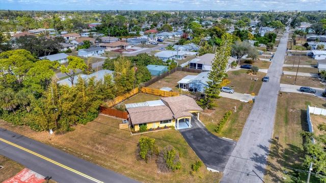 1264 PORPOISE ROAD, Venice, FL 34293