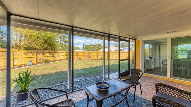 1264 PORPOISE ROAD, Venice, FL 34293