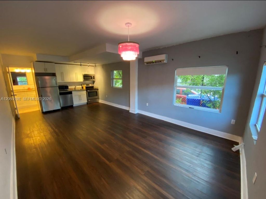 274 NW 32nd Street 1, Miami, FL 33127