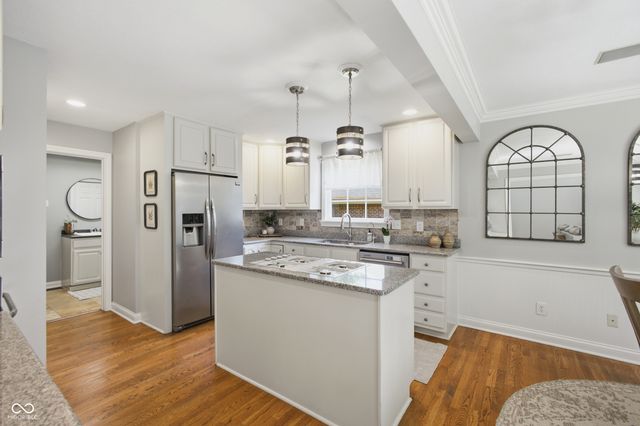 5521 Turkey Foot Road, Zionsville, IN 46077