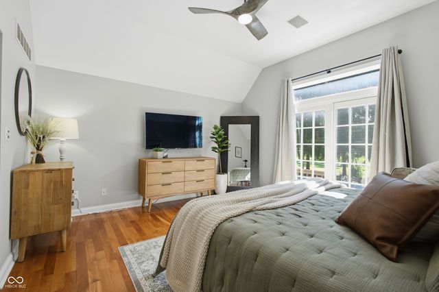 5521 Turkey Foot Road, Zionsville, IN 46077