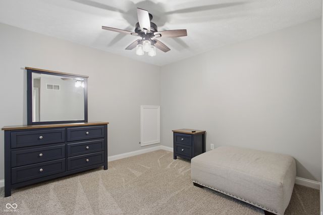 5521 Turkey Foot Road, Zionsville, IN 46077
