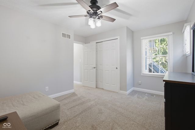 5521 Turkey Foot Road, Zionsville, IN 46077