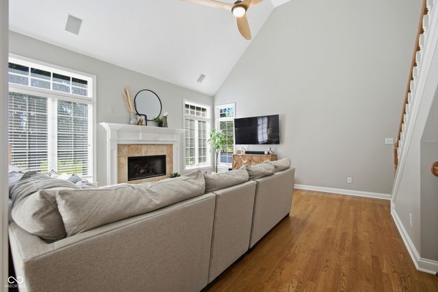 5521 Turkey Foot Road, Zionsville, IN 46077