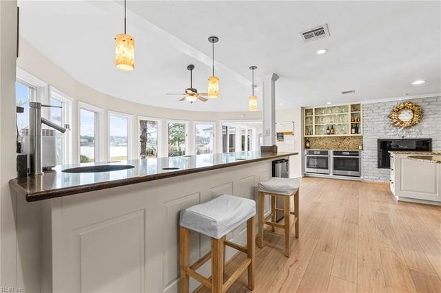 2001 English Cedar CIR, Virginia Beach, VA 23451