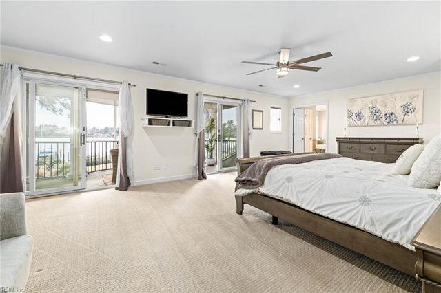 2001 English Cedar CIR, Virginia Beach, VA 23451