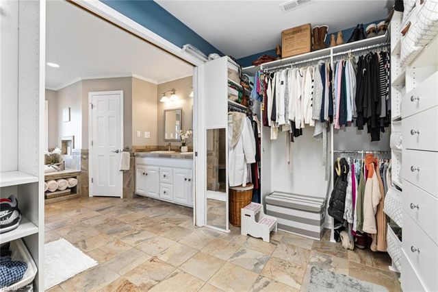 2001 English Cedar CIR, Virginia Beach, VA 23451