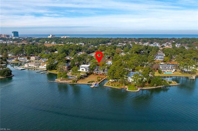 2001 English Cedar CIR, Virginia Beach, VA 23451