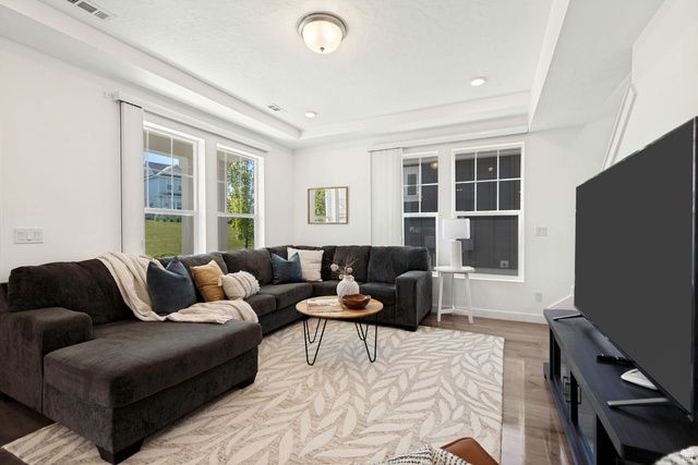 6156 W POPLAR VIEW DR, South Jordan, UT 84009