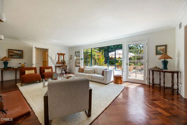 1844 Pepper Drive, Altadena, CA 91001