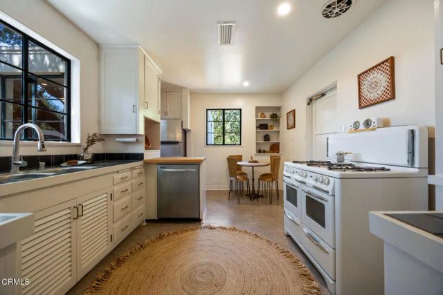 1844 Pepper Drive, Altadena, CA 91001