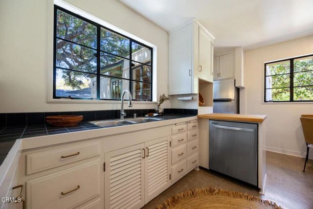 1844 Pepper Drive, Altadena, CA 91001
