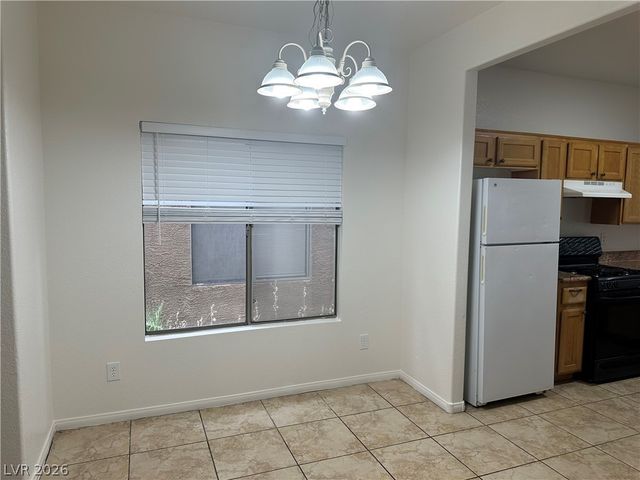 1613 White Skies Court, Las Vegas, NV 89156