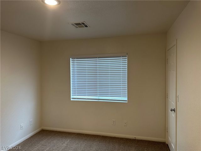 1613 White Skies Court, Las Vegas, NV 89156