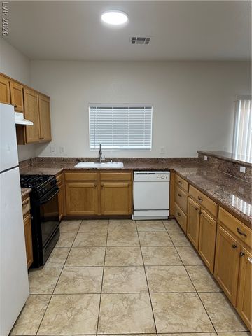 1613 White Skies Court, Las Vegas, NV 89156