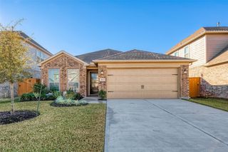 32627 Dew Crest Street, Fulshear, TX 77423