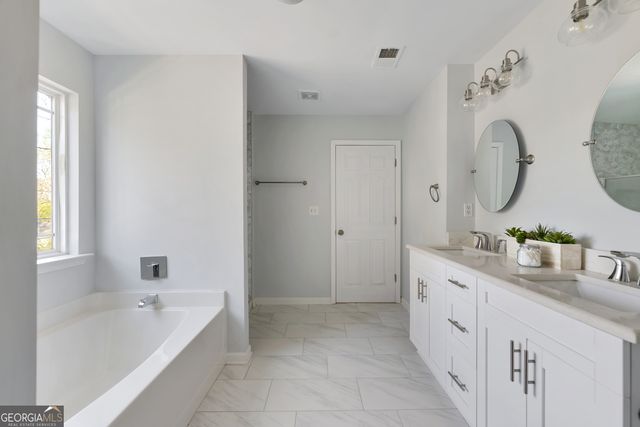 56 Holly Road NW, Atlanta, GA 30314