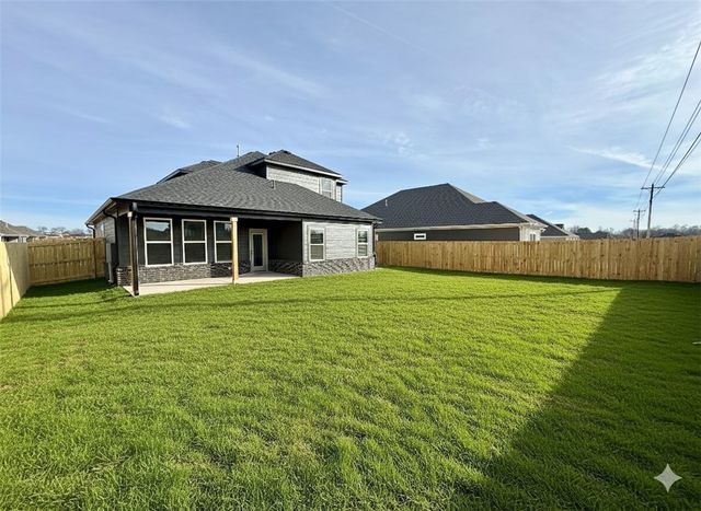 2705 Relaxation Avenue, Springdale, AR 72764