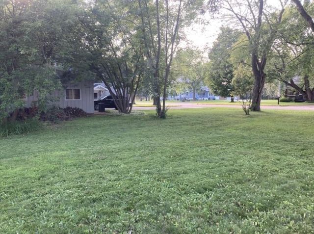 937 N HOGAN STREET, Antigo, WI 54409