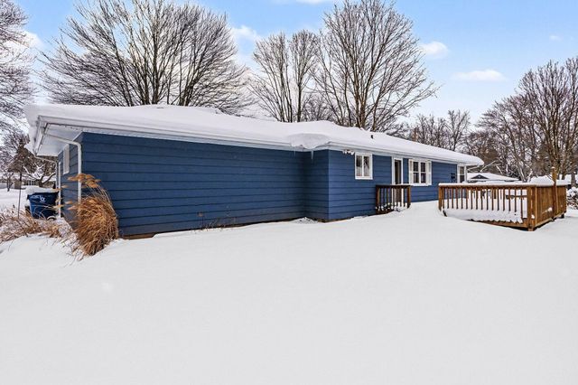 7589 Foxwood, Richland Twp, MI 49083