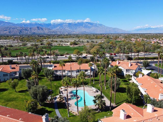 794 Montana Vista Drive, Palm Desert, CA 92211