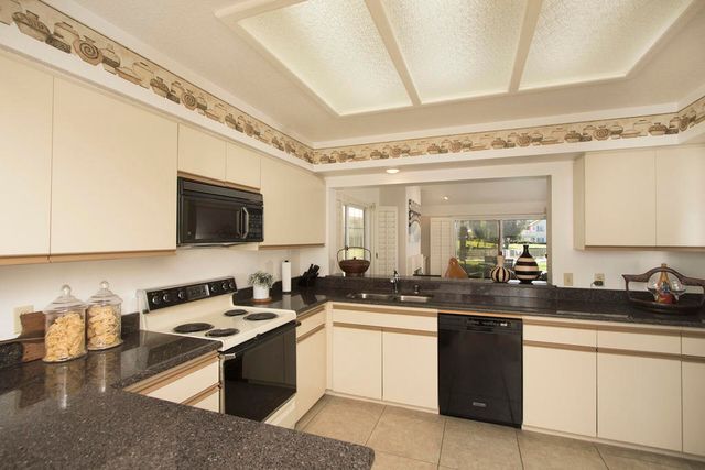 794 Montana Vista Drive, Palm Desert, CA 92211