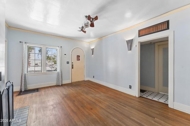 537 W WILLETTA Street, Phoenix, AZ 85003