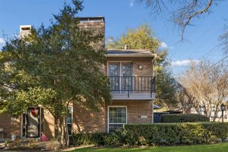 7623 Riverbrook Drive 17, Dallas, TX 75230