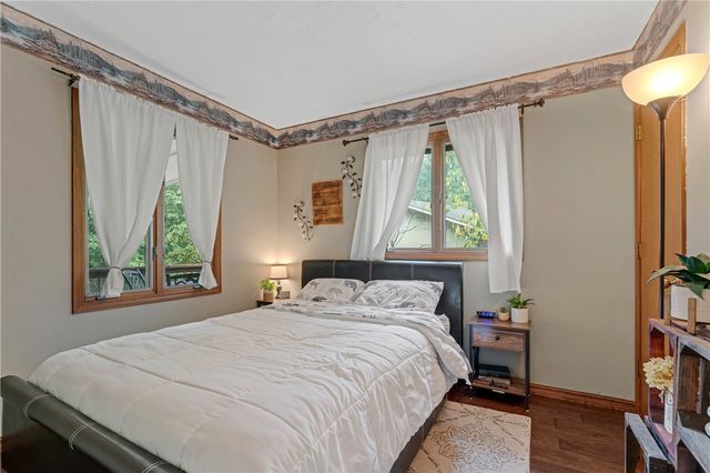 303 Ridge Road, Eureka Springs, AR 72631